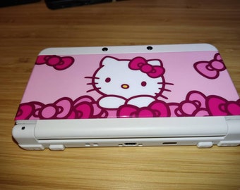 MODDED New Nintendo 3ds hello kitty edition. With free games.good condition. 3ds handheld with charger. Free case.Region free. 500p+ games