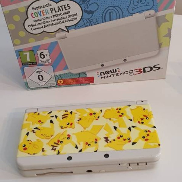 MODDED rare New Nintendo 3ds 022 kisekae pikachu edition. With 5000+ games.very good condition. 3ds handheld with charger.Region free.