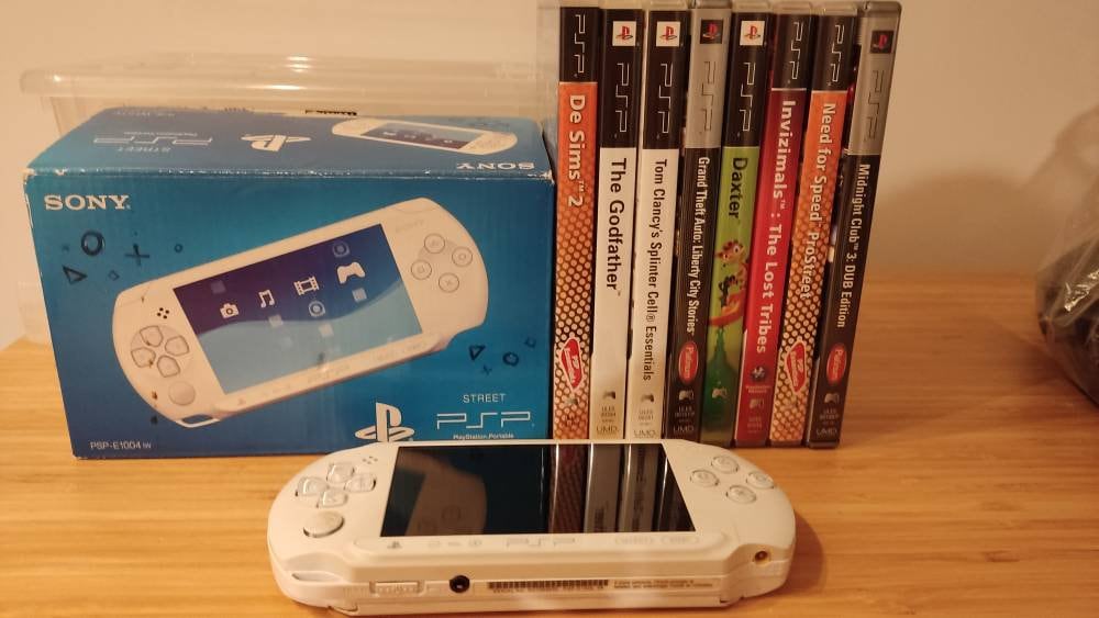 How To: Play SNES Roms & PSP Roms On Your PSP E1004 Complete Guide