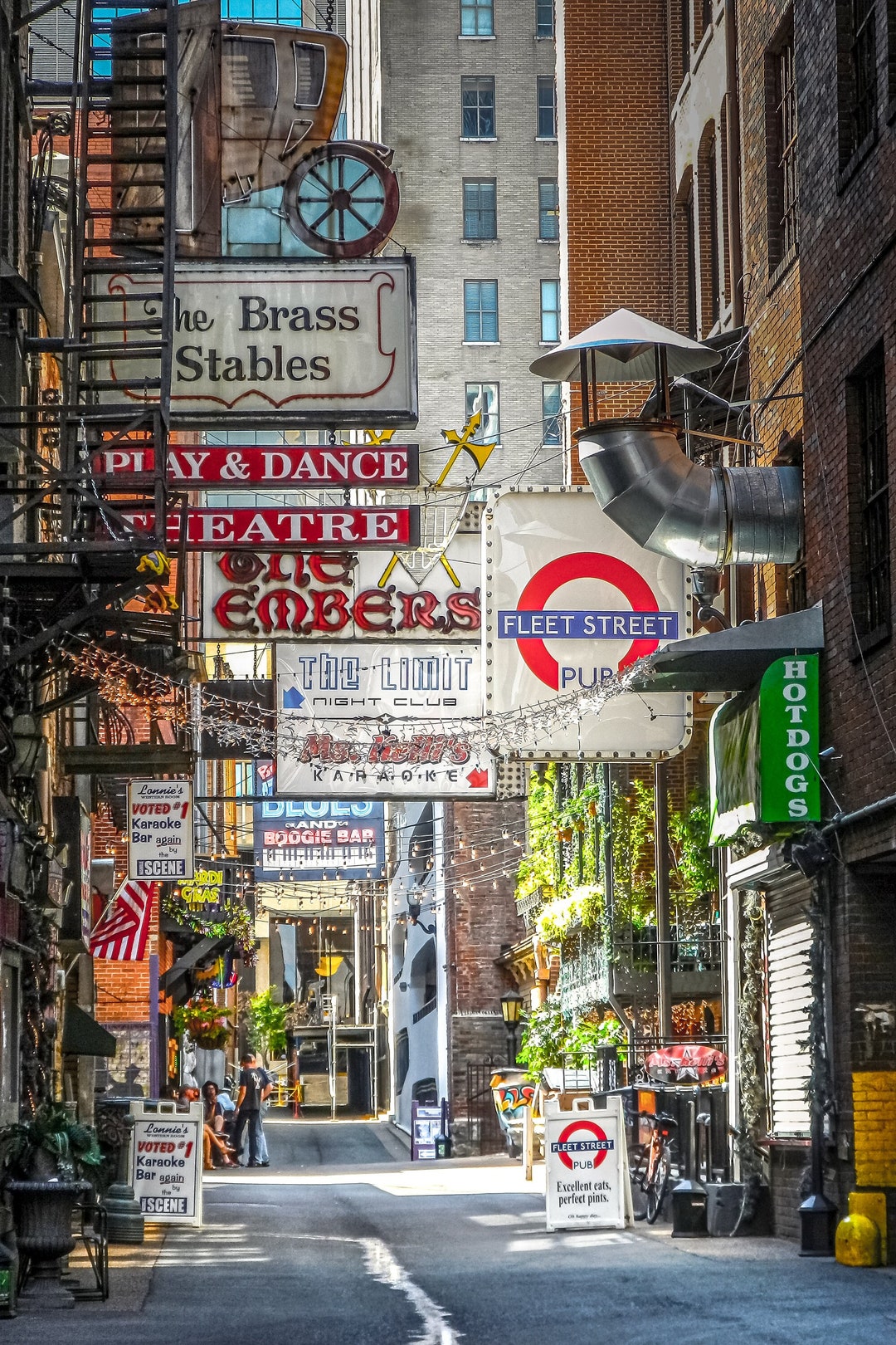 Nashville Downtown Printers Alley Fine Art Print Canvas Neon Etsy