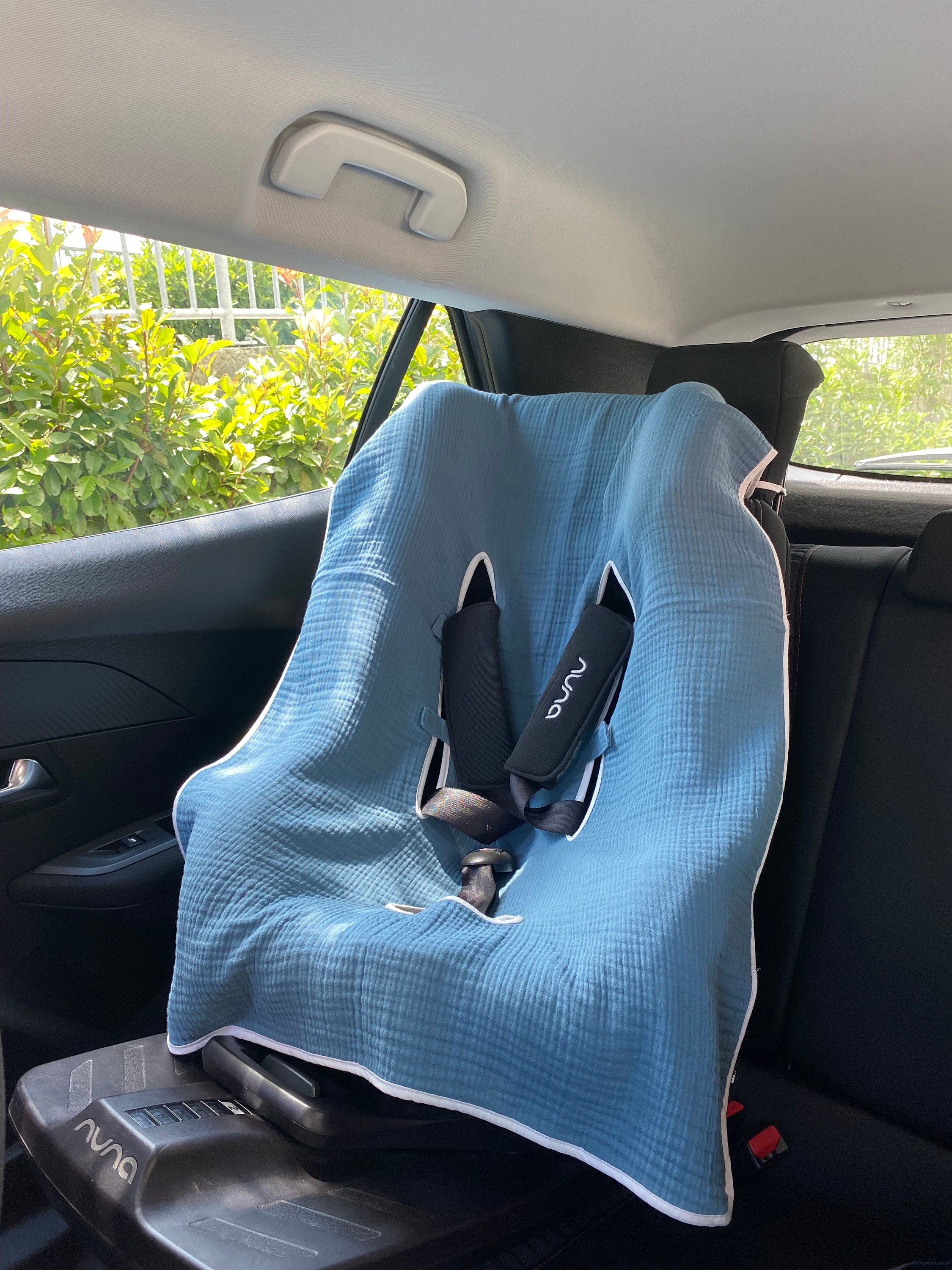 Mickey Minnie Cartoon Maus Autositzbezüge Weich Bequem und Elastisch  Autositz Schutzhülle aus Polyester, Geeignet für die meisten Familien Autos  2 Stück : : Baby