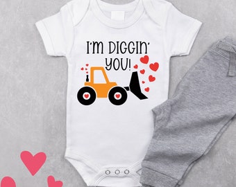 I'm Diggin' You | Valentines Day | Bulldozer SVG | Hearts svg png dxf eps pdf | Cutfile