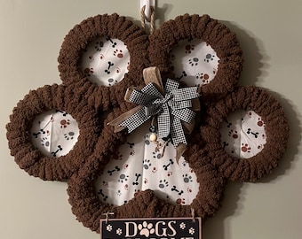 Beautiful Dog Paw Wreath