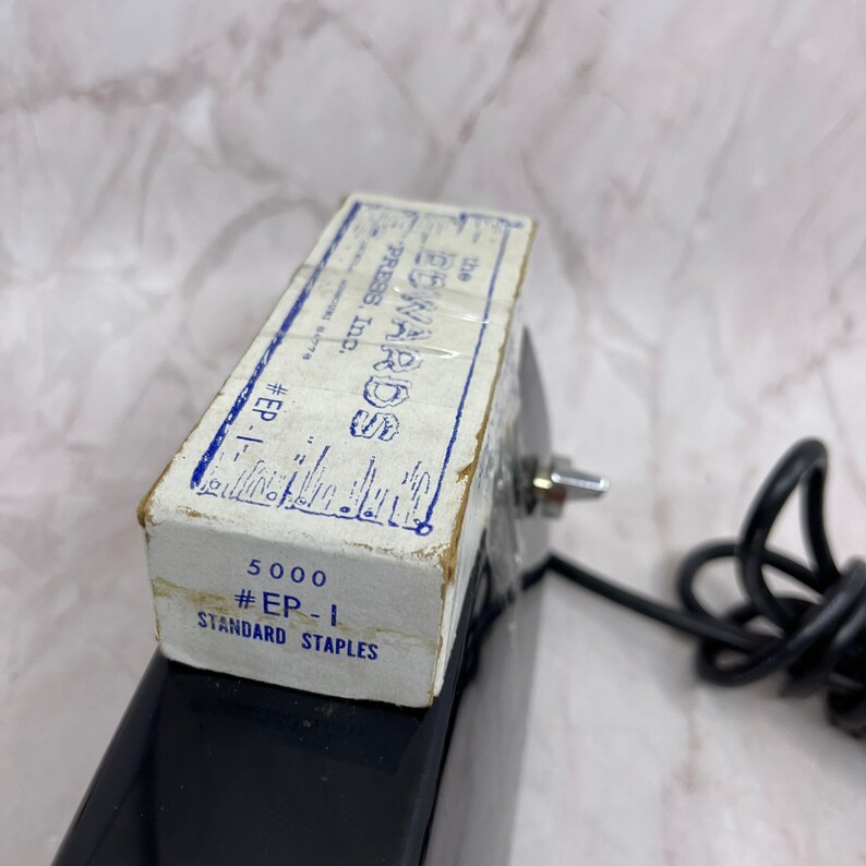 Swingline Electric Stapler Model 67 Desktop Heavy Duty 20 Sheet Tested