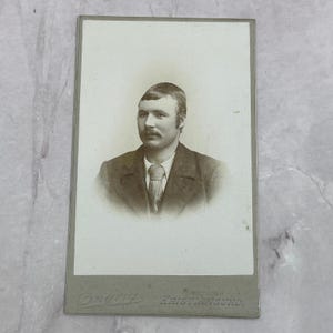 Engvig Torvegade Kristiansund Retrato danés Tarjeta CDV original antigua TC5-CDV1