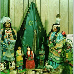 Mostra di bambole indiane Space Farms Doll Museum Sussex NJ Cartolina originale PB6