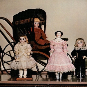 Museo delle bambole e delle carrozze di Cameron Cartolina originale della carrozza per bambole Joel Ellis PB10