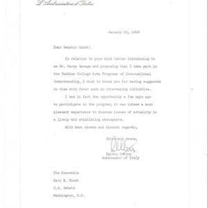 Embajador de Italia Egidio Ortona - Senador Mundt Memo con membrete Xerox 1968 TK1-P6