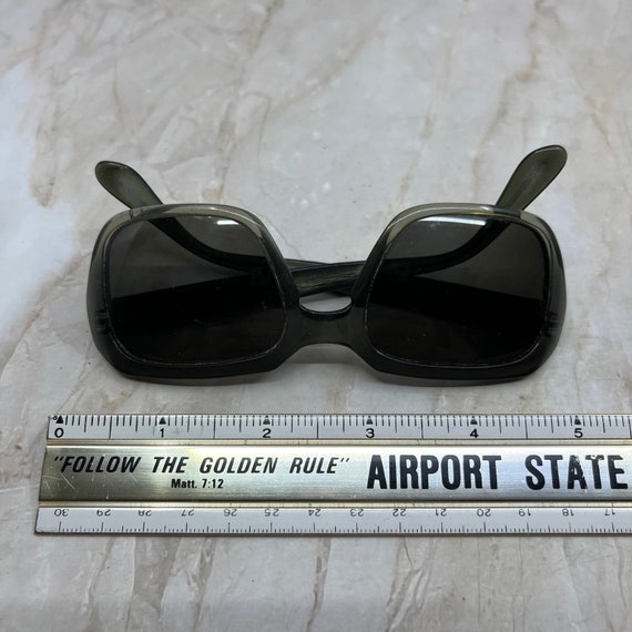 Retro Oversize Gray Ombré Senator Sunglasses Eyeg… - image 5