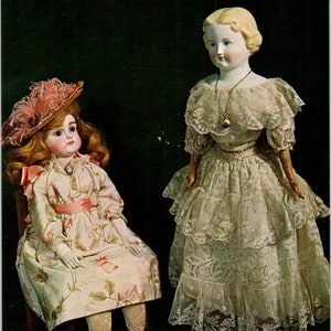 Due bambole dalla testa di bisquit Morris Junior Museum Morristown NJ Cartolina originale PB9