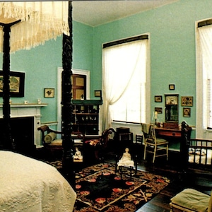 Woodlawn Plantation Camera delle ragazze Casa delle bambole Mount Vernon VT Cartolina originale PB9