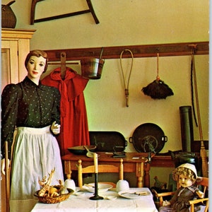 The Shaker Museum Warrensville Kitchen Doll House Cleveland Postcard PB7