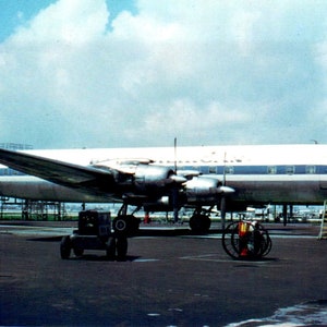 Cartolina vintage Pan American Airways Douglas DC6B PC18