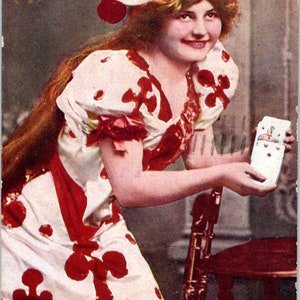 Kobieta w kostiumie z talią kart 1908 Halloween - Oryginalna pocztówka TJ7-RP1