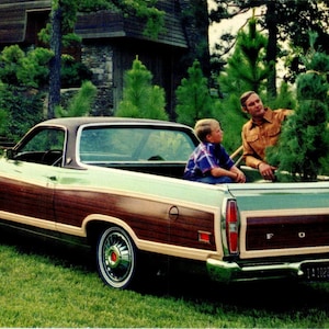 1971 Ford Ranchero Squirer Wood Grain Promo Original Postkarte PC6