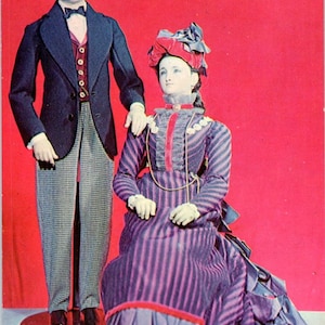 Bambole con ritratto in legno Casa delle bambole e museo di Gay Maggie NC Cartolina originale PB7