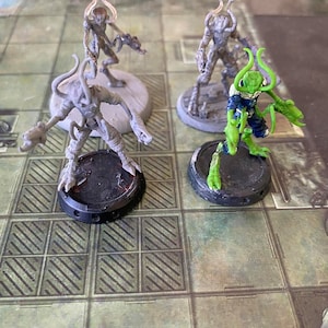 space alien insect mantis |Wargame|Tabletop|RPG|20mm|28mm|32mm|Miniatur|SCIFi|Future|Scale|Infantry|unbemalte Kunstharzfiguren