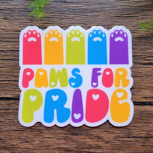 Pride Paws Vinyl  Sticker - Quer Rainbow Stickers