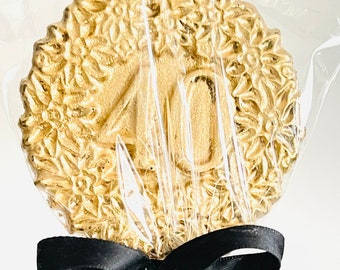 15 40th Birthday Chocolate lollipops with Gold Dust no ribbon