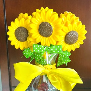 Chocolate Sunflower Lollipops/Spring Flowers lollipop/Sunflower Lollipops/Chocolate Lollipops