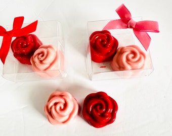 Mother’s Day Chocolate Roses, mini chocolate covered roses Oreos, Chocolate covered Oreos.