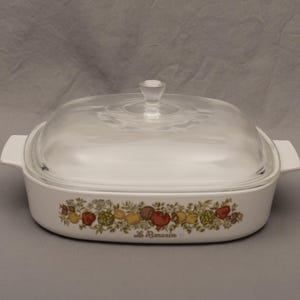 Vintage CorningWare Spice of Life 2.5 Qt Casserole A-10-B — Pyrex Lid P-12-C, French Herb Pattern