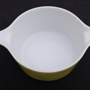 Vintage Pyrex Verde Green 474-B Casserole – 1.5 Qt Round Casserole Dish, Mid-Century Kitchenware