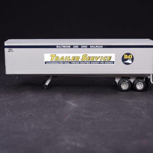 Vintage Lionel Baltimore & Ohio 40&#39; Trailer – O Scale Model Train Accessory
