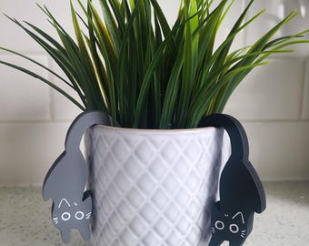 thumbnail image 2 of DECO Mini Wooden Sign – 'A House Is Not A Home Without CAT HAIR' – Cat Lover Ornament 2 of 4