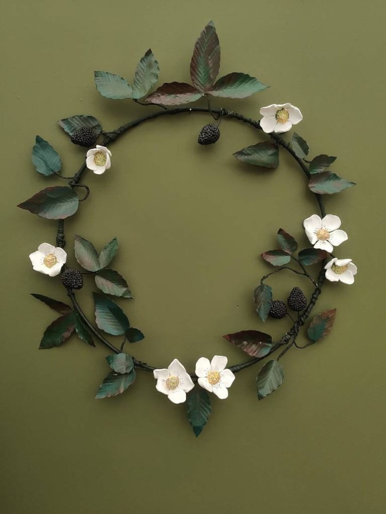 Blackberry Blossom Summer Tole Wreath, Festive Flower Wreath, Festive