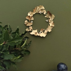Brass Gingko Biloba Pearl Wreath, festive wreath, cottage wreath, winter wreath, artificial wreath, 21st wedding anniversary gift image 8