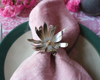 Ox Eye Daisy Blumen Serviettenringe - Set mit 2