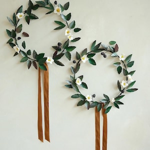 Blackberry blossom Summer tole wreath, festive flower wreath, festive decor, all season wreath, door wreath, autumn wreath, door hanger