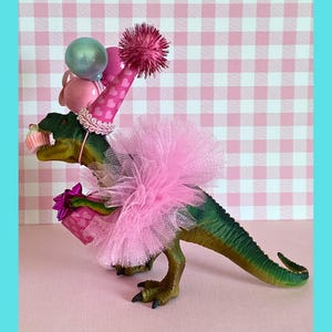 T-REX Dinosaur Cake Topper SHE-REX Balloons, Dinosaur Centerpiece, Dinosaur Figurine, Dinosaur Birthday Cake, Cupcake, Girl Dino Party Decor imagem 9