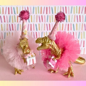 Dinosaur Cake Topper T-Rex with PINK Tutu, Dinosaur Table Decoration, Dinosaur Centerpiece, Dinosaur Figurine, Dinosaur Birthday Party Girl