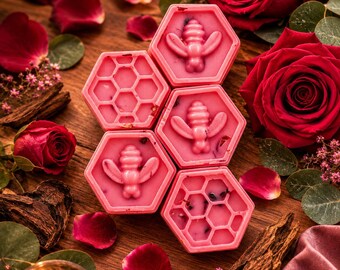 Velvet Rose & Oud Wax Melts – Luxury Perfume Inspired Scent – Strong Floral Wax Melts – Coconut Beeswax – Handmade UK Gift