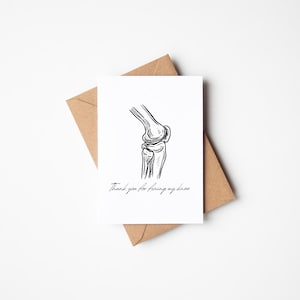 Tack för att du fixade mitt knä Ortopedisk kirurgi Sportskada Meniskruptur Sönderrivet korsband Brutet ben Brutet knäprotes Roligt tomt kort