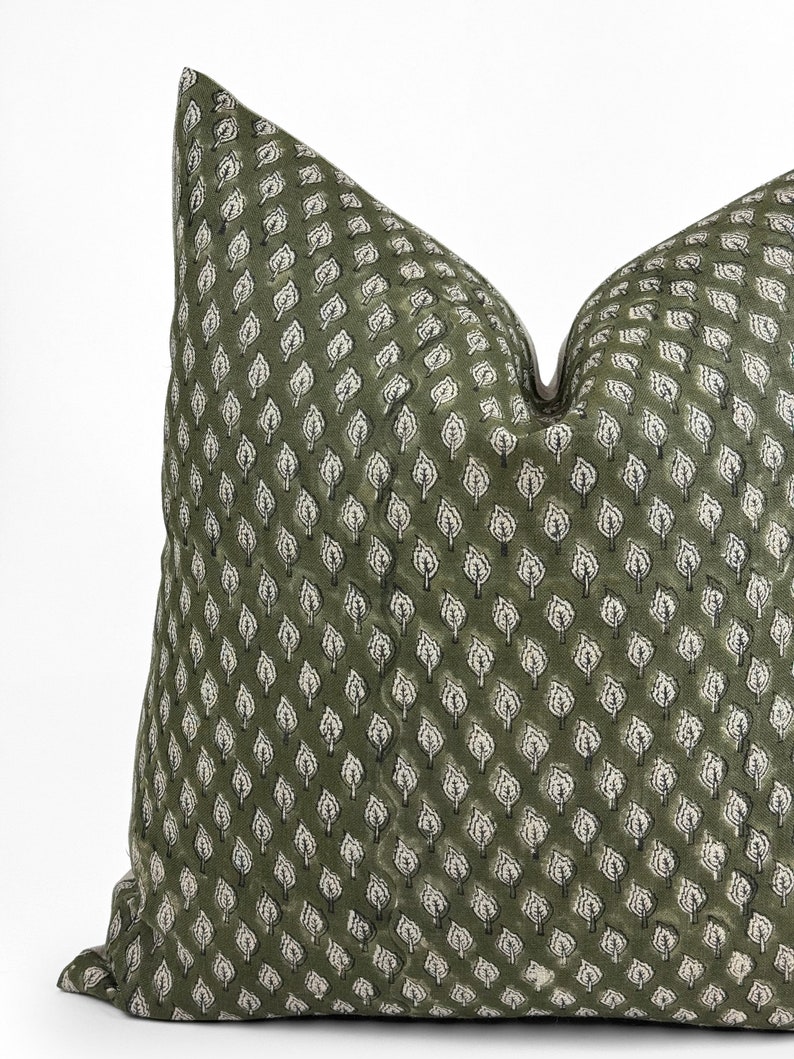 MARENANDFIRTH Linen Pillow Cover