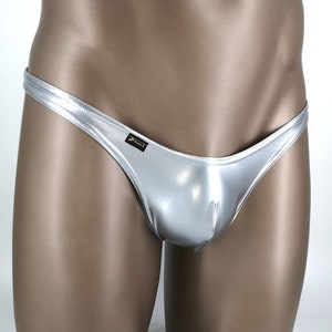 Mini-string en vinyle extensible pour homme ET21300 de JP-beach, fabriqué à la main en Allemagne, tailles XS à XXL.