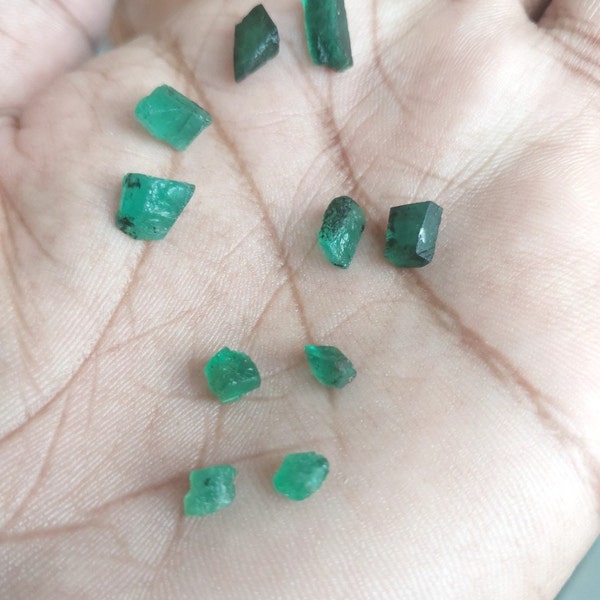 10 Small & Medium Clear Natural Emerald Raw Untreated Emerald Rough Emerald Raw (3 to 10 Mm) wt 10.00 ct. Free Gift With Purchase