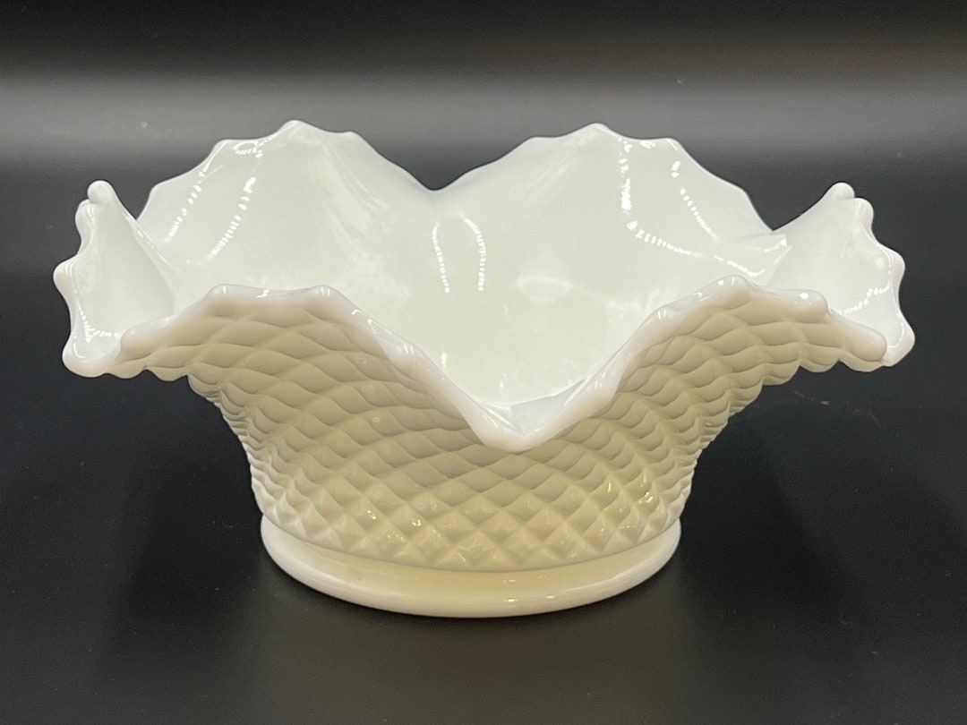 Vintage Milk Glass Diamond Pattern Ruffle Edge Bowl Etsy