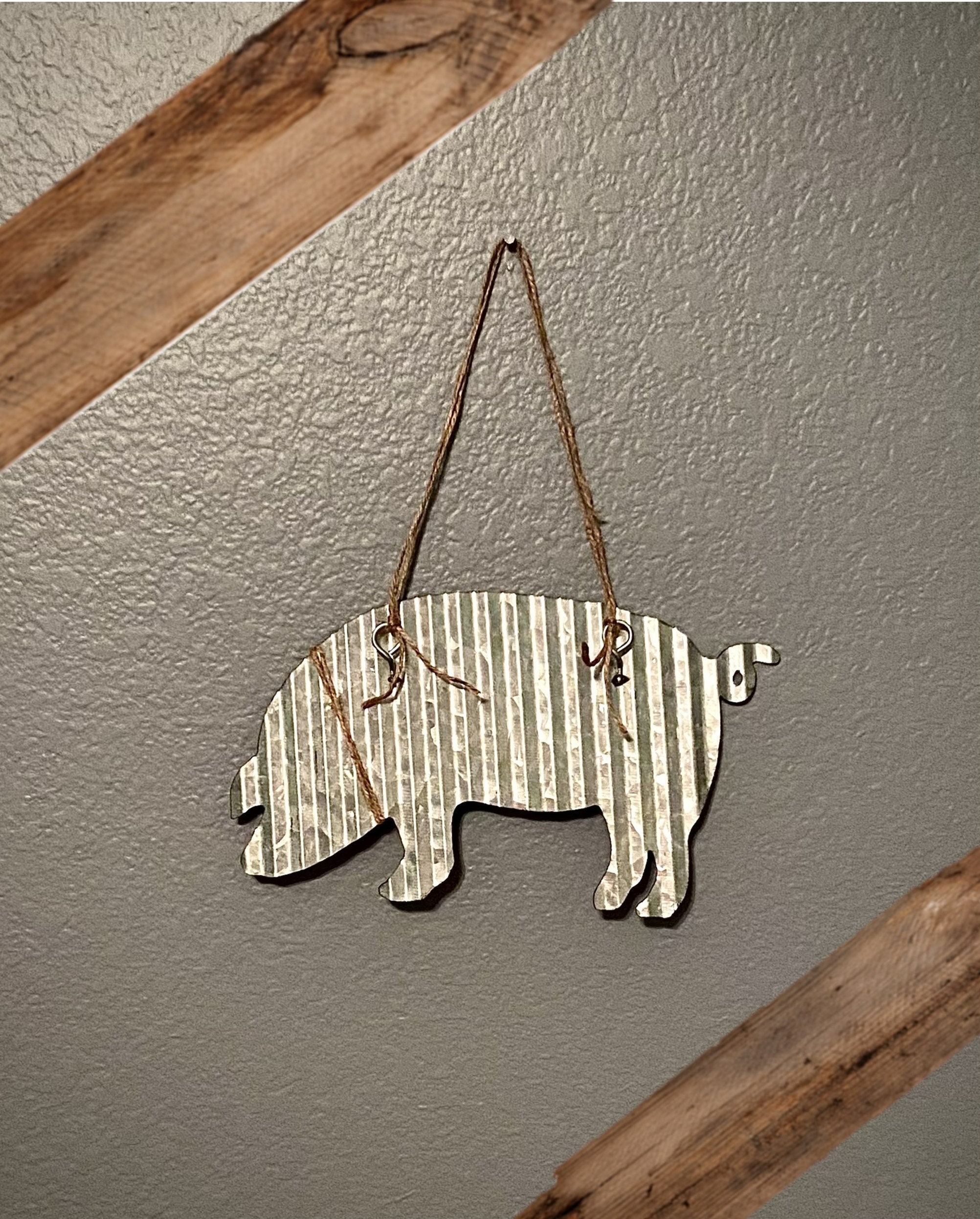 Rooster String Rustic Metal Farm Animals With Twine String Décor ~ Rooster, Cow, and ...