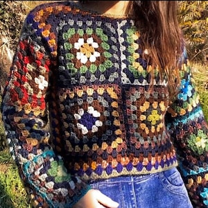 Granny Squares Sweater - Crochet Pattern | granny square pullover, blouse, scrap yarn project.