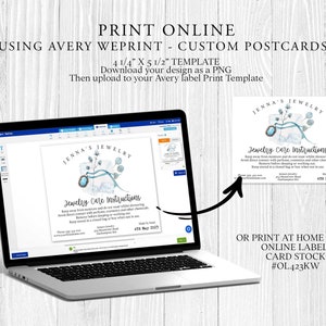 Puede incluir: Una plantilla de dise&ntilde;o digital para una postal de 10,8 cm x 14 cm con una ilustraci&oacute;n de acuarela de un collar de piedras preciosas azules con una cinta azul y hojas verdes. El texto "Jenna's Jewelry" y "Jewelry Care Instructions" est&aacute;n incluidos en la postal. El texto "OR PRINT AT HOME USING ONLINE LABEL CARD STOCK #OL423KW" tambi&eacute;n est&aacute; incluido.