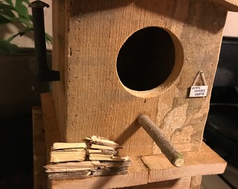 Birdhouse Cabin