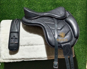 New Design Softy Leather Treeless Horse English Durable Black Saddle +Girth + Aluminum Stirrup .
