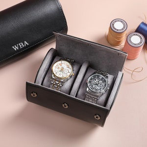 Minimalistische zwart gegraveerde horlogerol, gepersonaliseerde lederen horlogekast, reishorlogerol, horlogedoos voor 3 horloges, bruidegomcadeau