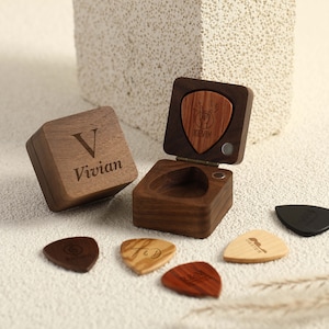 Personalized Guitar Pick Box, Custom Wooden Guitar Picks Box, Wooden Guitar Pick Organizer, Music Gift, Valentine&#39;s Gift