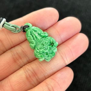 Green Cabbage Jadeite Jade Pendant, 100% Untreated Certified Genuine Type A Burmese Jadeite, Grade A Jadeite, Burma Jadeite