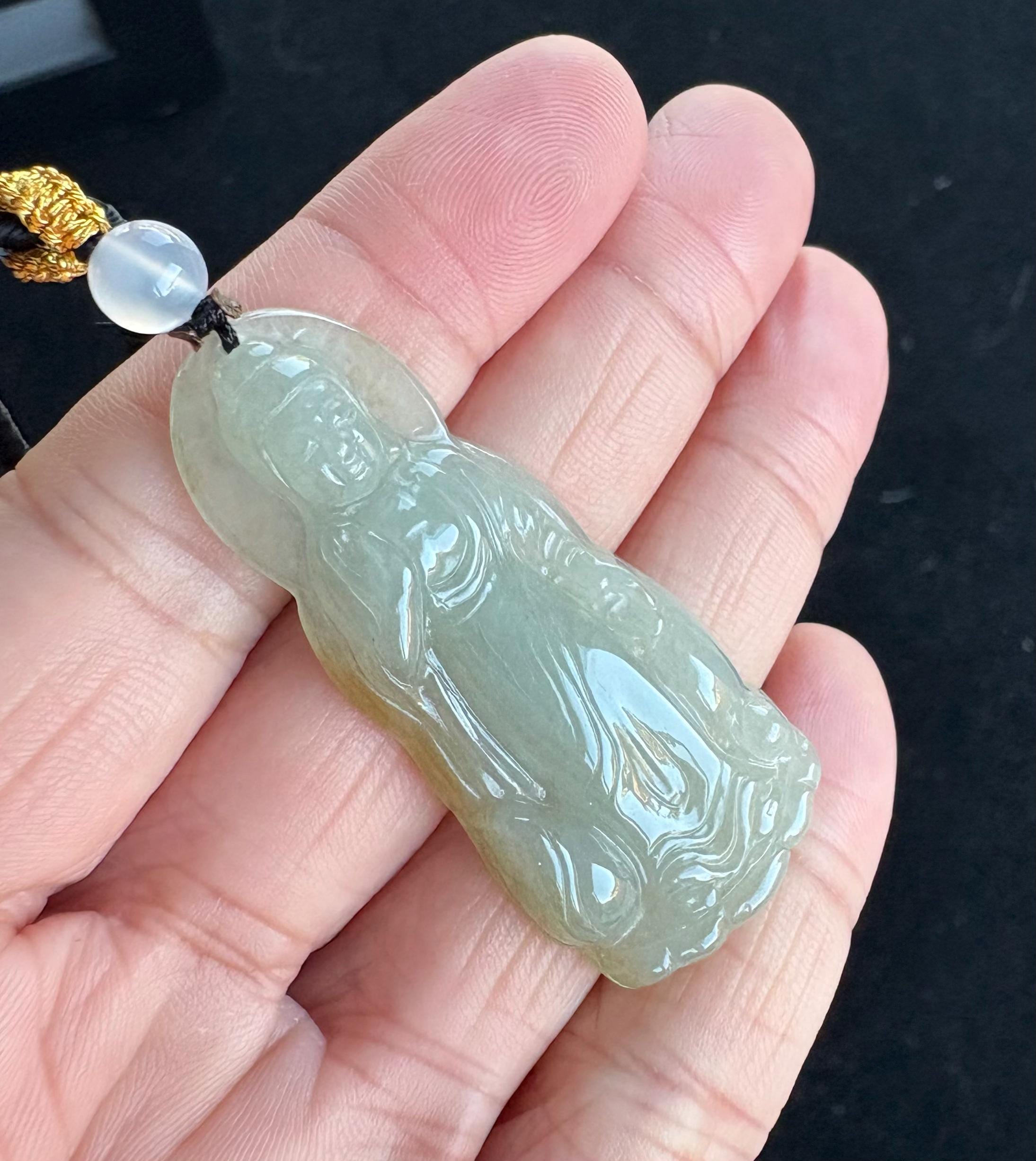 浮かぶ黄色の氷のような緑の観音菩薩观音菩萨翡翠ペンダントネックレス 